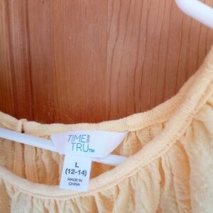 Time and Tru Women's Blouse in Yellow